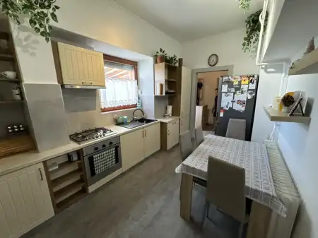 Eladó családi ház, Paks 2 szoba 100 m² 58.9 M Ft