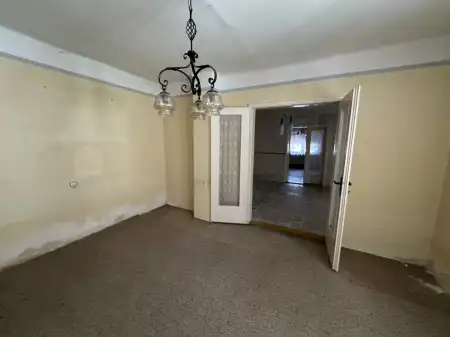 Eladó családi ház, Paks 4+1 szoba 125 m² 39.9 M Ft