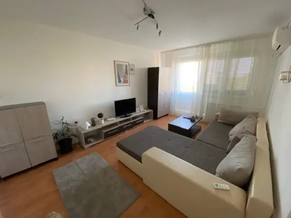 Eladó panellakás, Paks 2 szoba 48 m² 37.9 M Ft