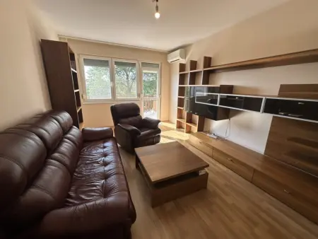 Eladó panellakás, Paks 3+1 szoba 96 m² 84.9 M Ft