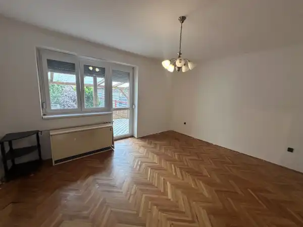 Eladó sorház, Paks 3 szoba 75 m² 64.9 M Ft